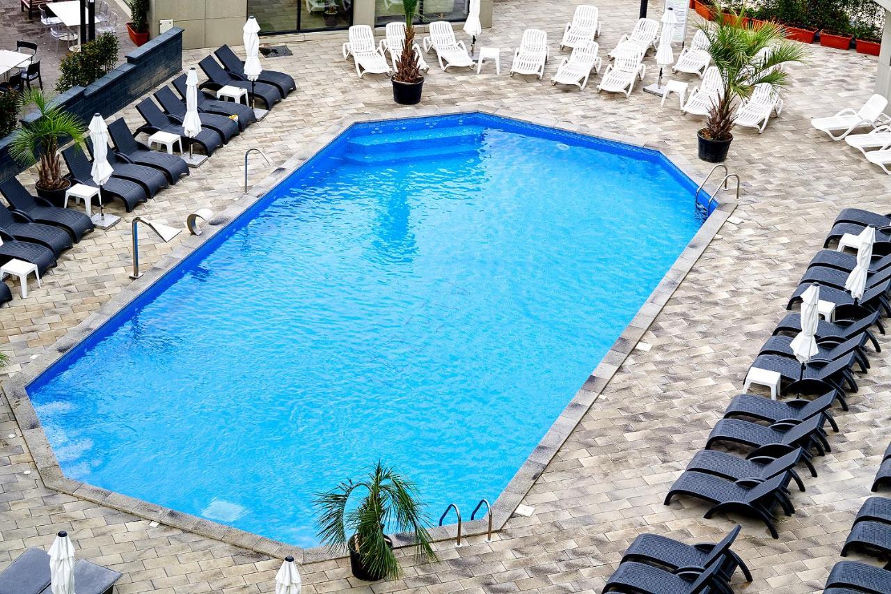 Summer Studio Spa N Pools Beach Resort Năvodari المظهر الخارجي الصورة